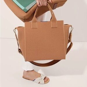 NWT Rothy’s The Handbag in Sienna Brown